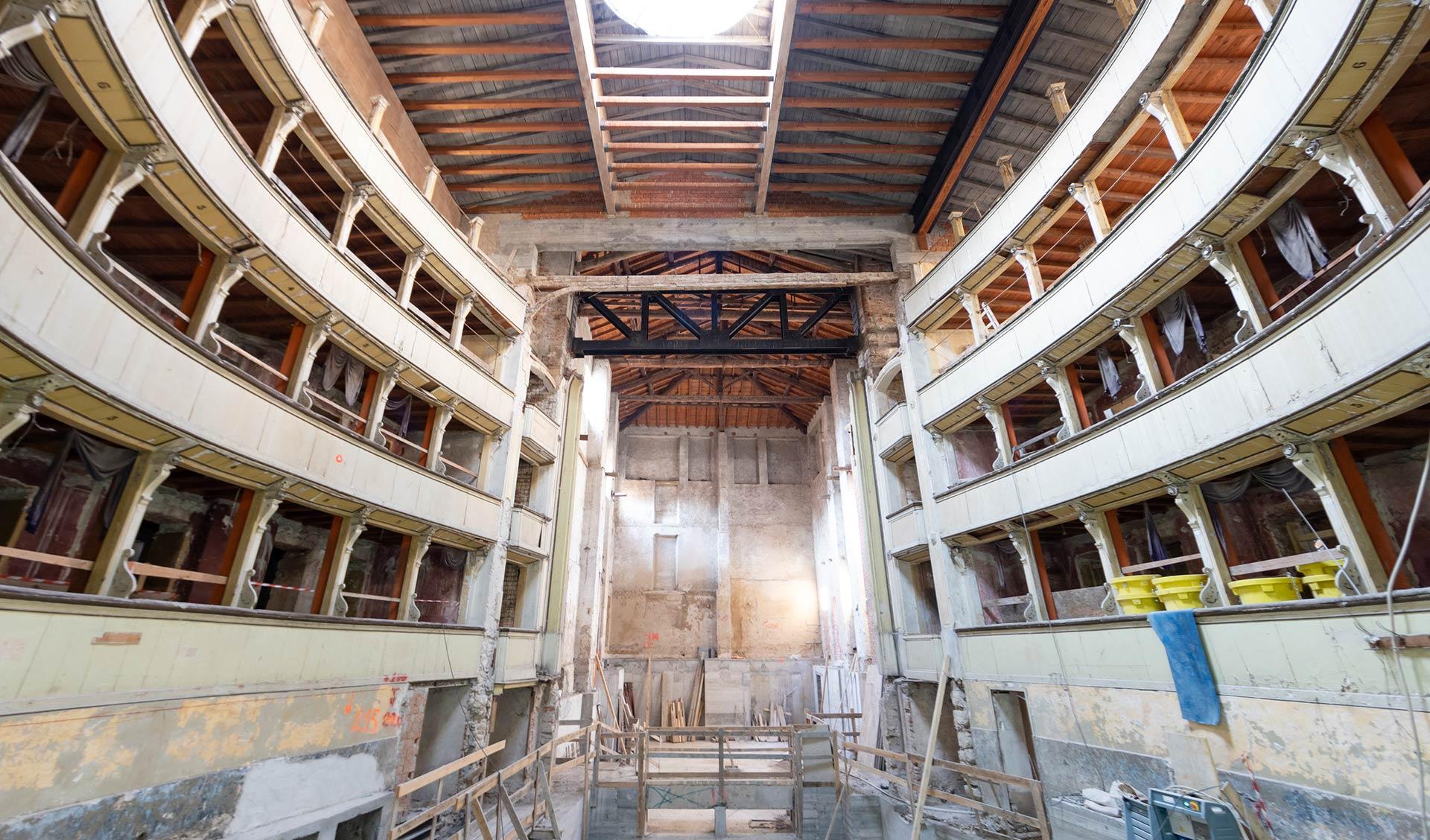 Restoration of the municipal theater of Salò