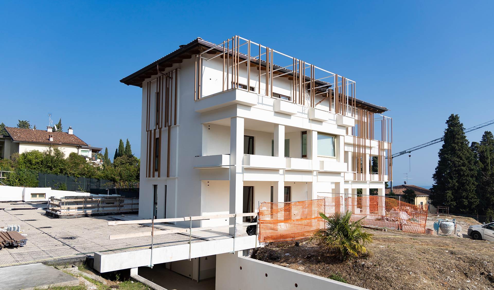 Building complex Gardone Riviera